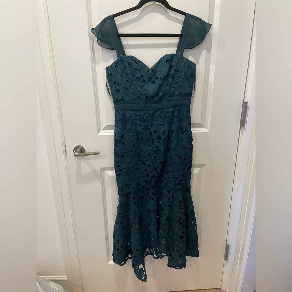Emerald Green Lace Midi Dress w Chiffon Sleeves